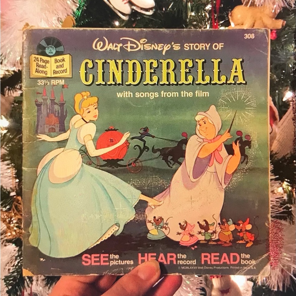 1969 Walt Disney's Cinderella Read-Along Picture Book & Record